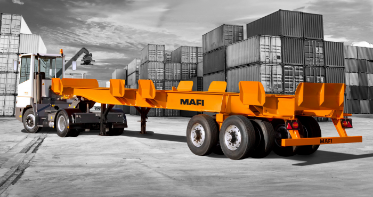 Schwerlastfahrzeug mit Containerchassis