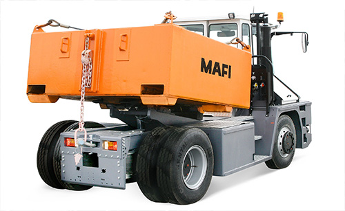 Terminal-Zugmaschine mit Ballastgewicht